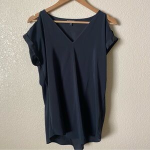 Elegant Black V-Neck Cold Shoulder Women's Top